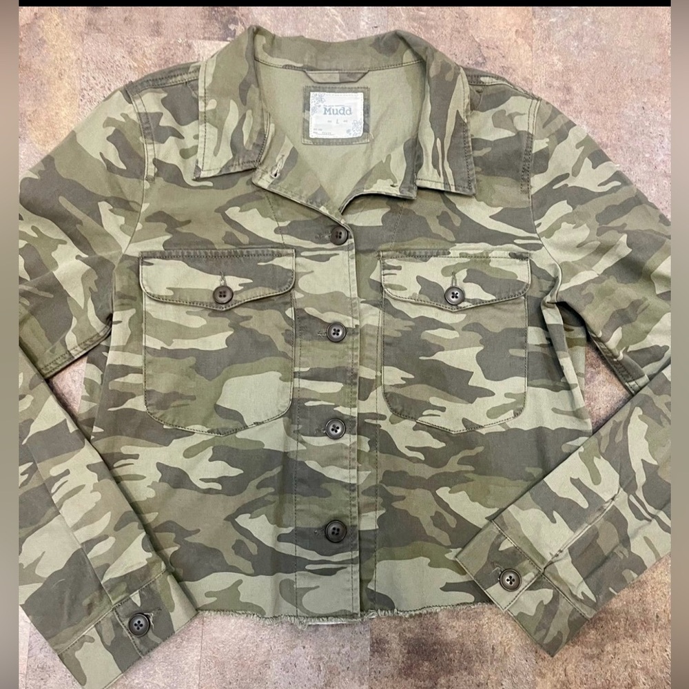 Mudd Camouflage Button-Up Jacket size
